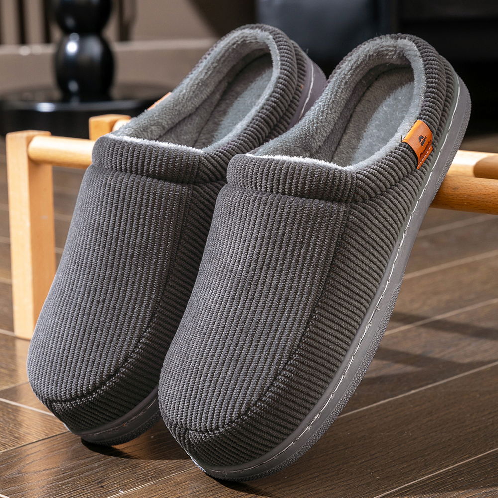 Winter Warm Slippers for Men M - Insole Memory Foam のレビューと価格