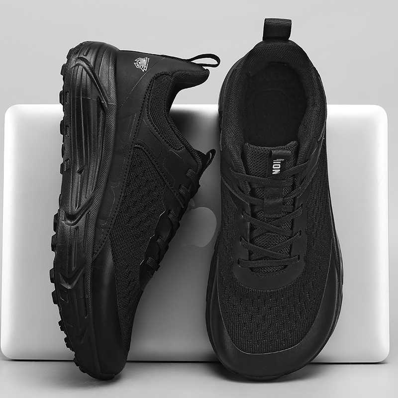Wide Box Toe Sneakers Platform - Sneaker Case のレビューと価格